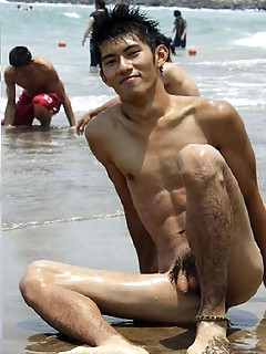 Gay Beach Porn