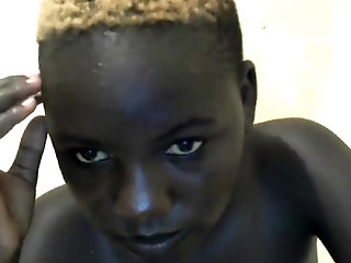 Sexy african princess with big tits and a bubble butt