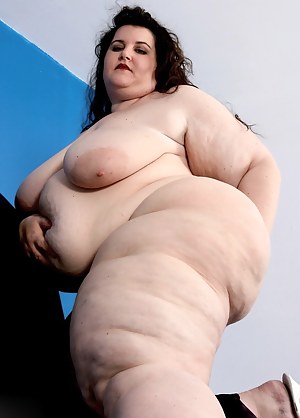 SSBBW MILF Porn Pictures