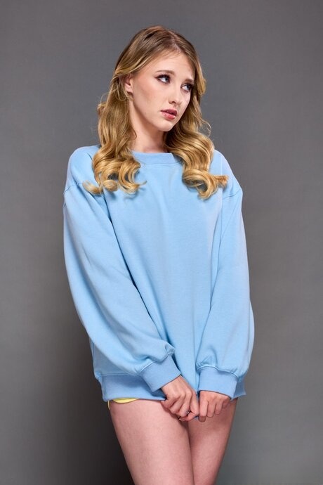 Naked Shemale XXX Photos