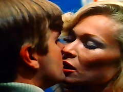 Gold Standard 4 Gold Standard 4