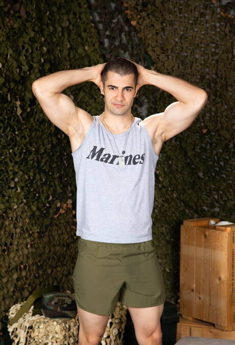 Gay Undressing Pictures