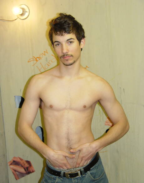 Gay Gloryhole Pics