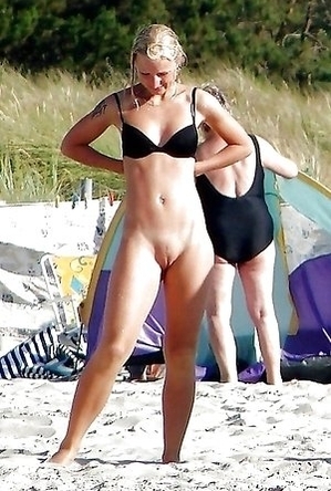 beauty naturist girls,&nbsp;bikini,&nbsp;girlfriends,&nbsp;sunbath,&nbsp;