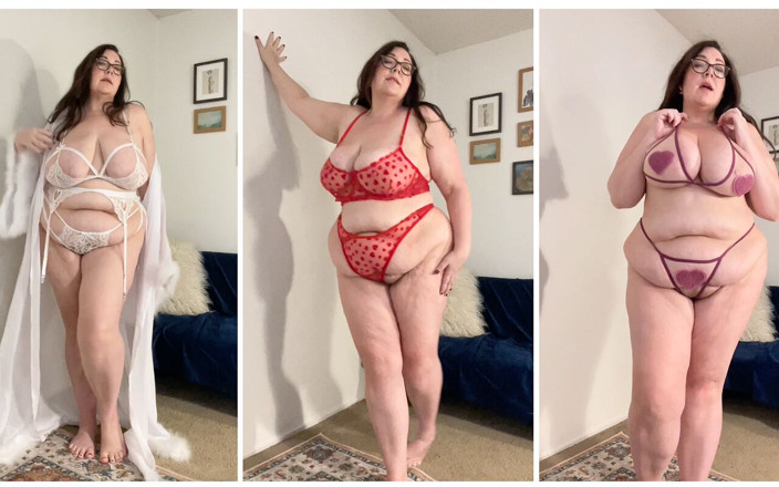 cutejayne: Busty BBW Babe Tries on Sexy Lingerie