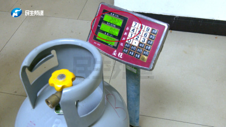 男子发现家里液化气用得越来越快，记者现场探访有发现