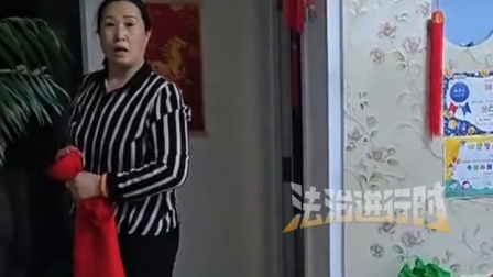 常年在海外生活的女儿年前突然回家，全家惊喜的只剩“哎呀妈呀”