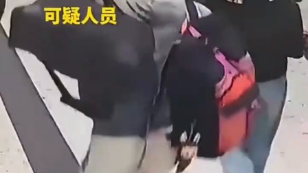 男子脚底藏匿大麻进境，海关人员“擦肩而过”敏锐察觉