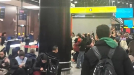 俄空域遭侵袭 中国游客滞留担心赶不上上班