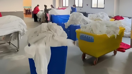 员工称每天工作19小时辞职还扣钱