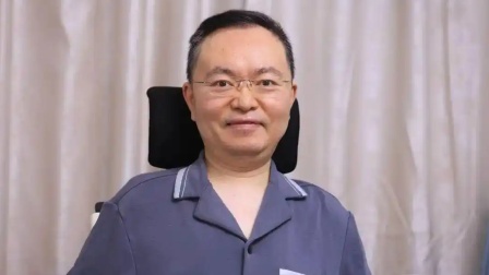 蔡磊已进入渐冻症疾病的终末期