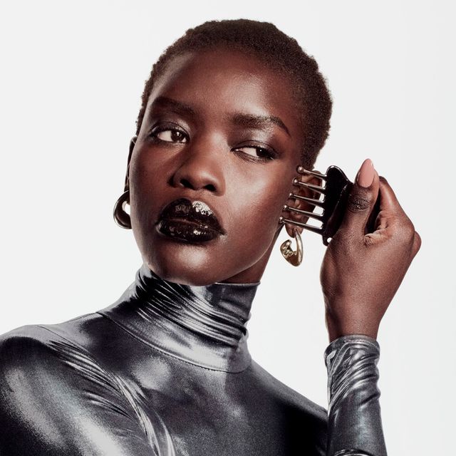 Why Is the Internet So Obsessed With Depuffing?