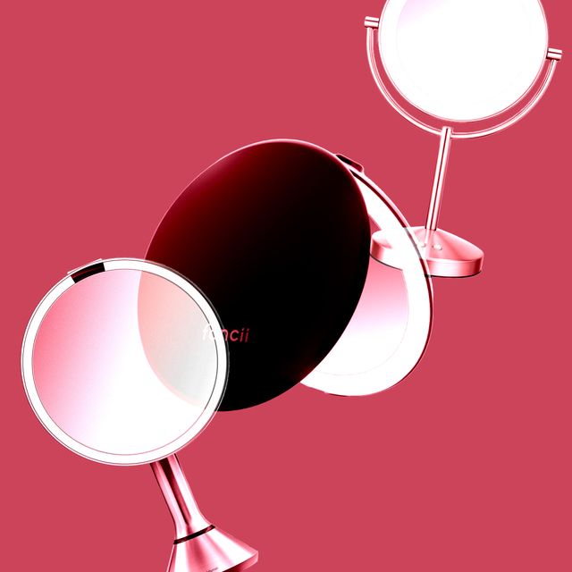 7 Best Lighted Makeup Mirrors to Get Your Makeup Right Every Time