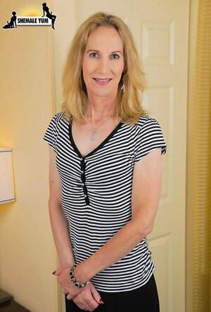 Mature Ladyboy Pictures