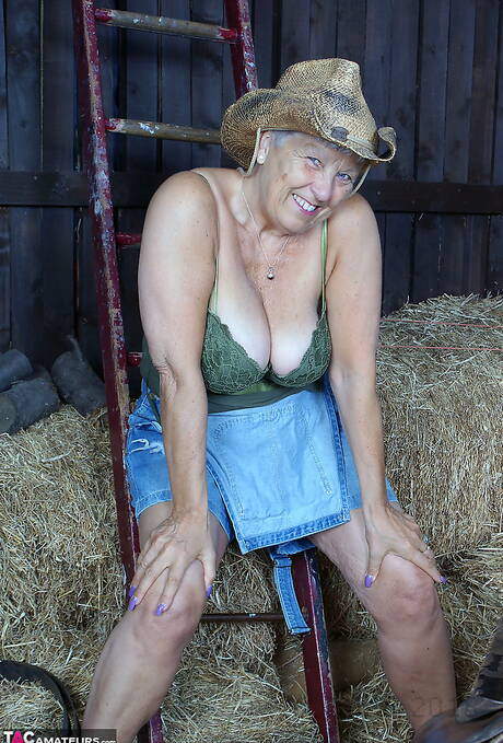 Country Girls Pics