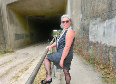 Flashing Big Tits Pics