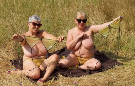 Grandma Big Tits Pics