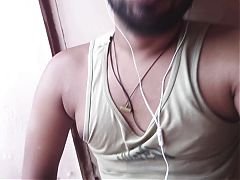 A Sucker snaker that has sucking hard on hotty pussy girl with very horny way