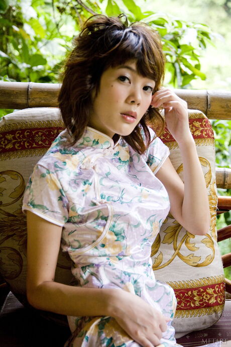 Hairy Pussy and Tits Pics