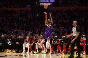 湖人交易文森特至老鹰 获得肯纳德