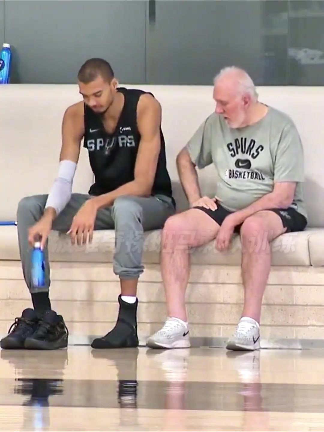 [集锦]状态越来越好！波波维奇探班队员们的训练！