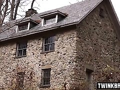 Hefty dick twink anal sex and cumshot