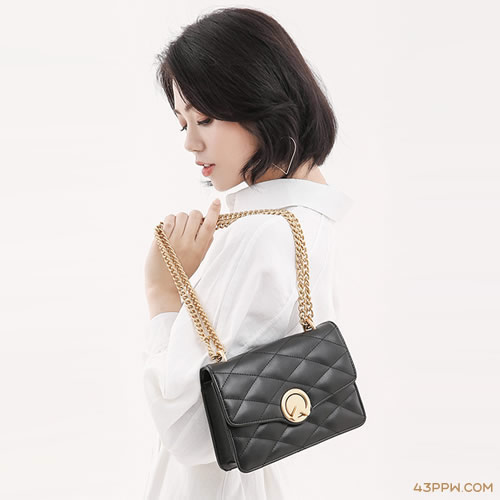 UR ACCESSORIES (UR箱包)品牌形象展示