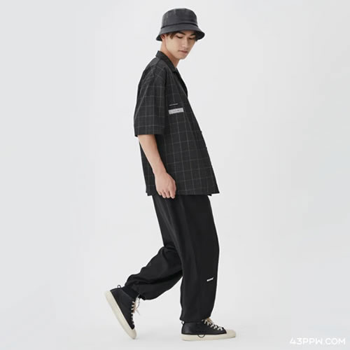 WAOOO (潮牌)品牌形象展示