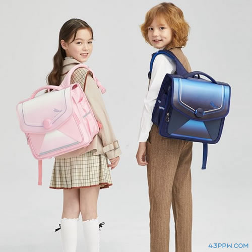 9UM 九微米书包品牌形象展示