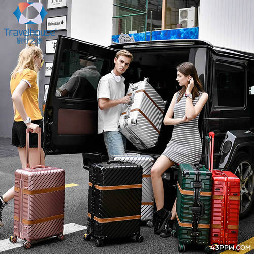 TravelHouse 旅行之家 (箱包)品牌形象展示
