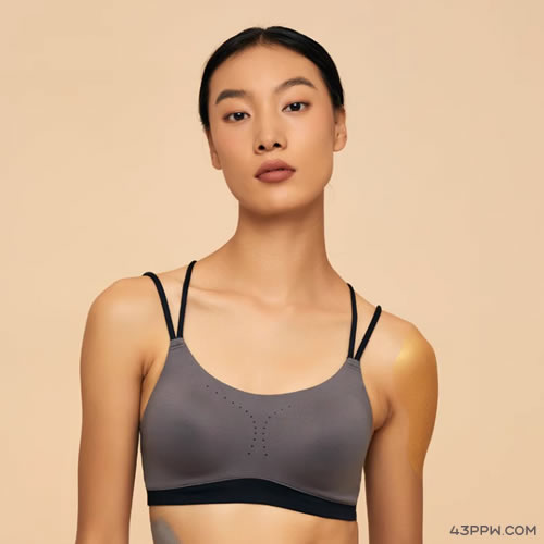 轻简内衣品牌形象展示