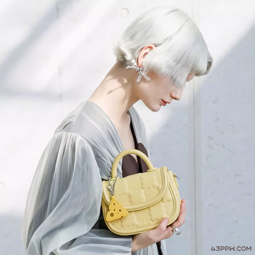 TOUTOU品牌形象展示