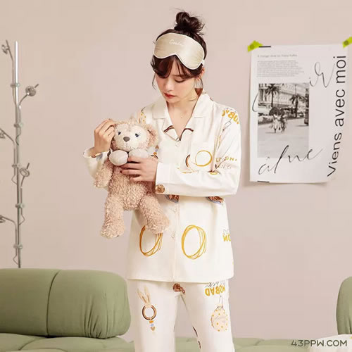 米度丽孕装品牌形象展示