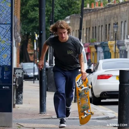 VOLCOM品牌形象展示